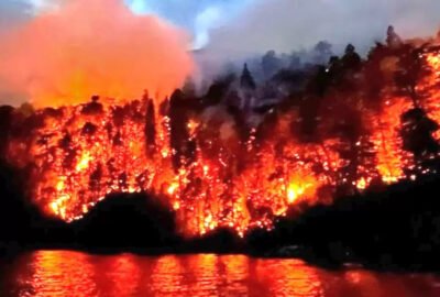 El incendio en el Parque Nacional Nahuel Huapi continúa activo tras más de 40 días de fuego